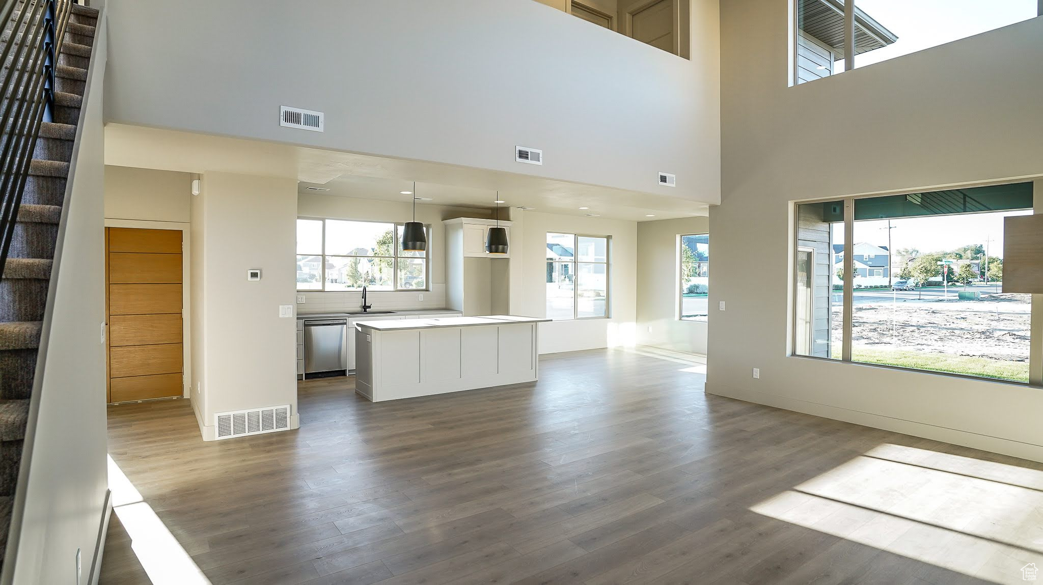 ANTELOPES EDGE - Residential