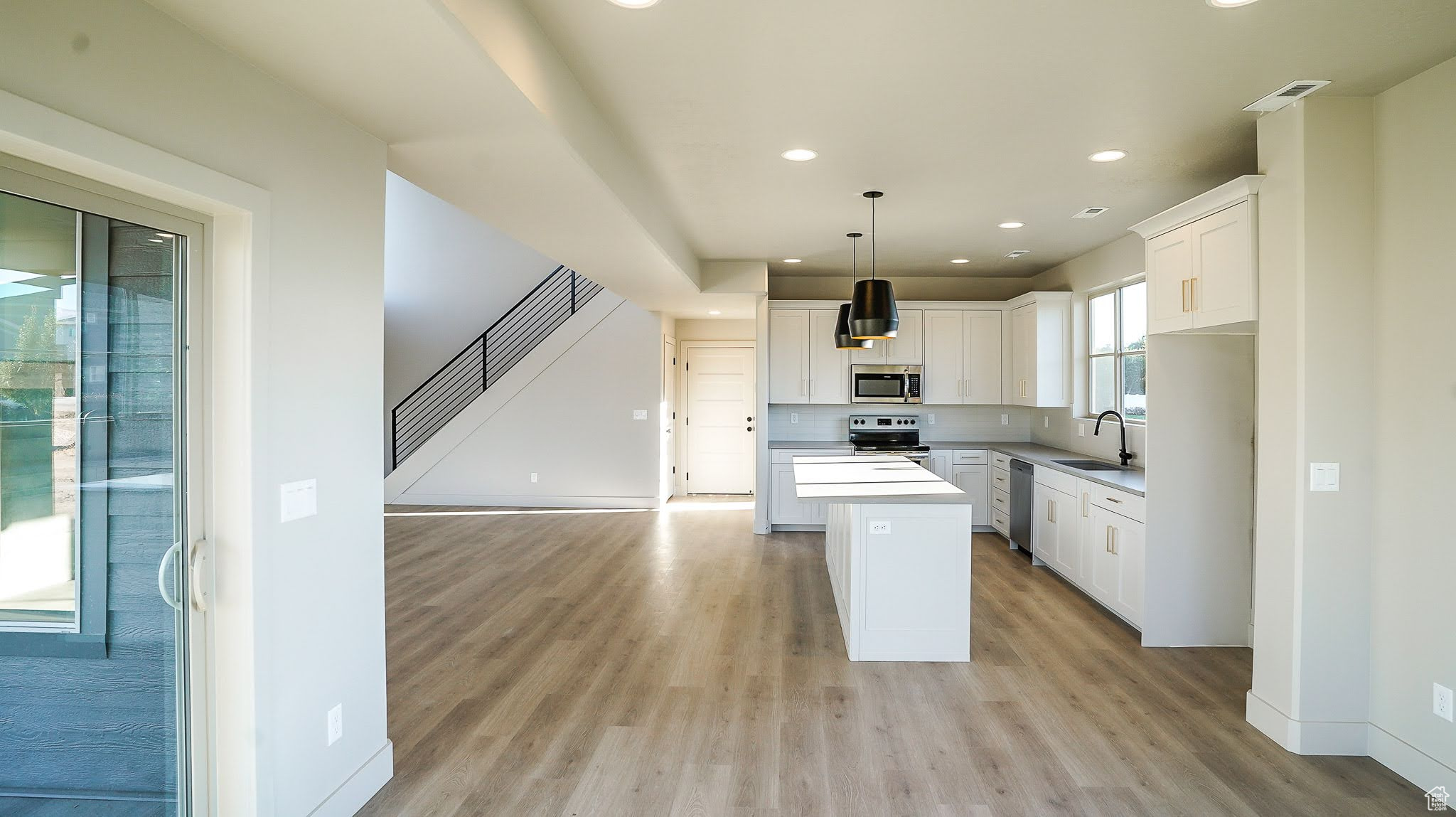 ANTELOPES EDGE - Residential