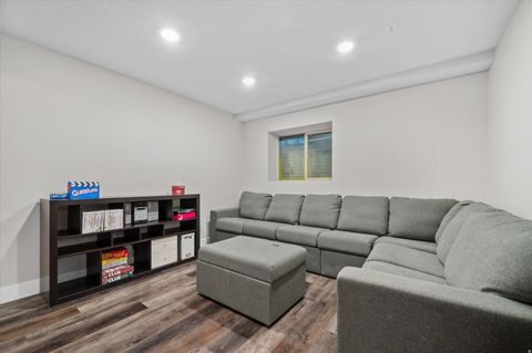 Tiny photo for 5530 S 100 W, Washington Terrace, UT 84405 (MLS # 2144730)