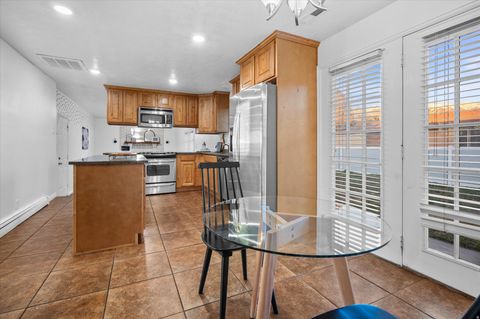 Tiny photo for 5530 S 100 W, Washington Terrace, UT 84405 (MLS # 2144730)