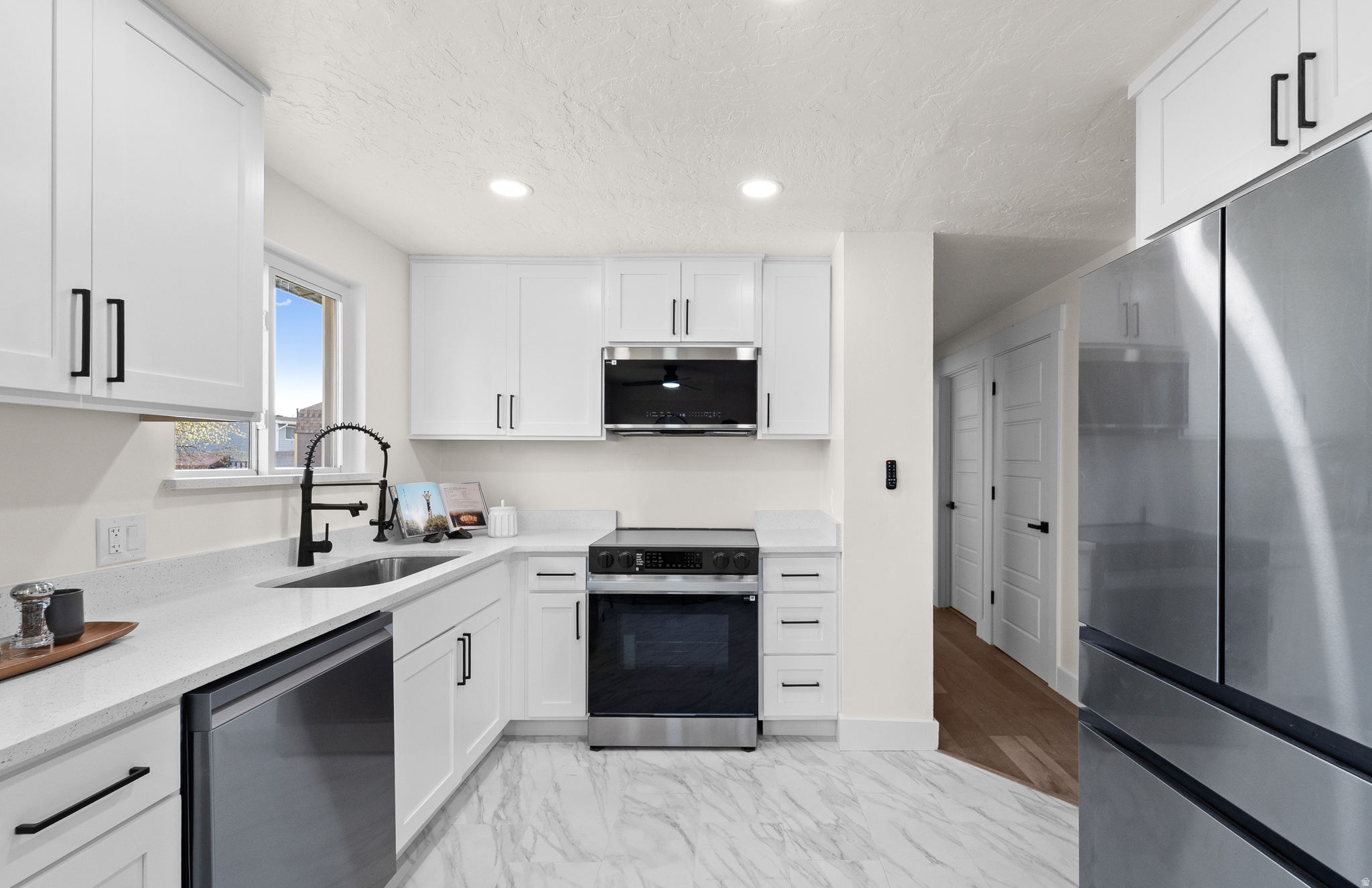 WESTERN - Residential