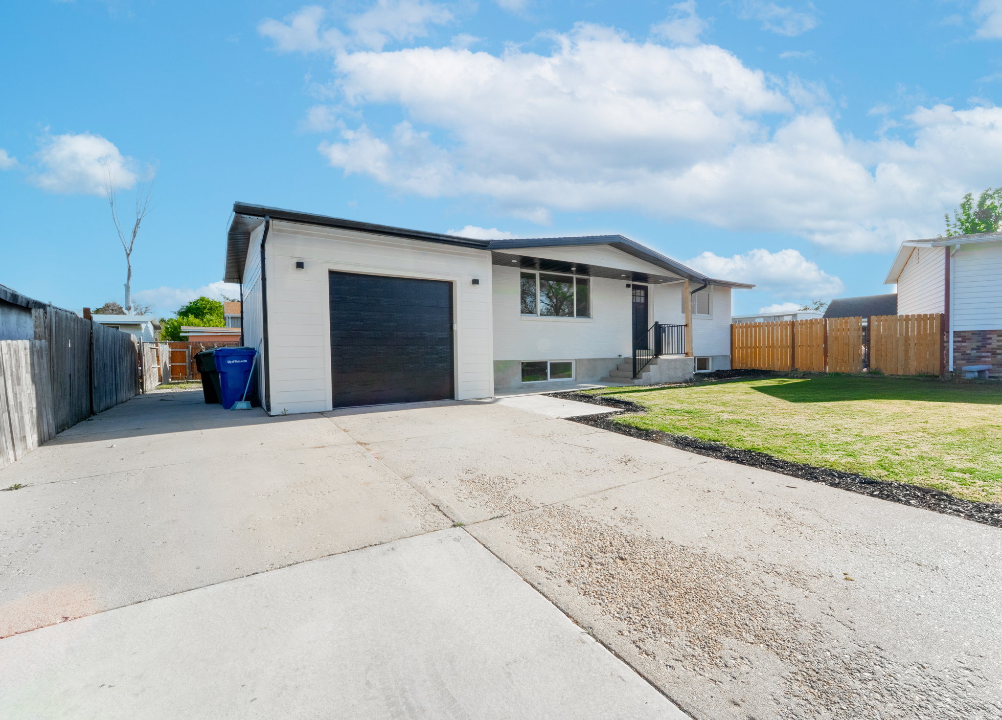 WESTERN - Residential