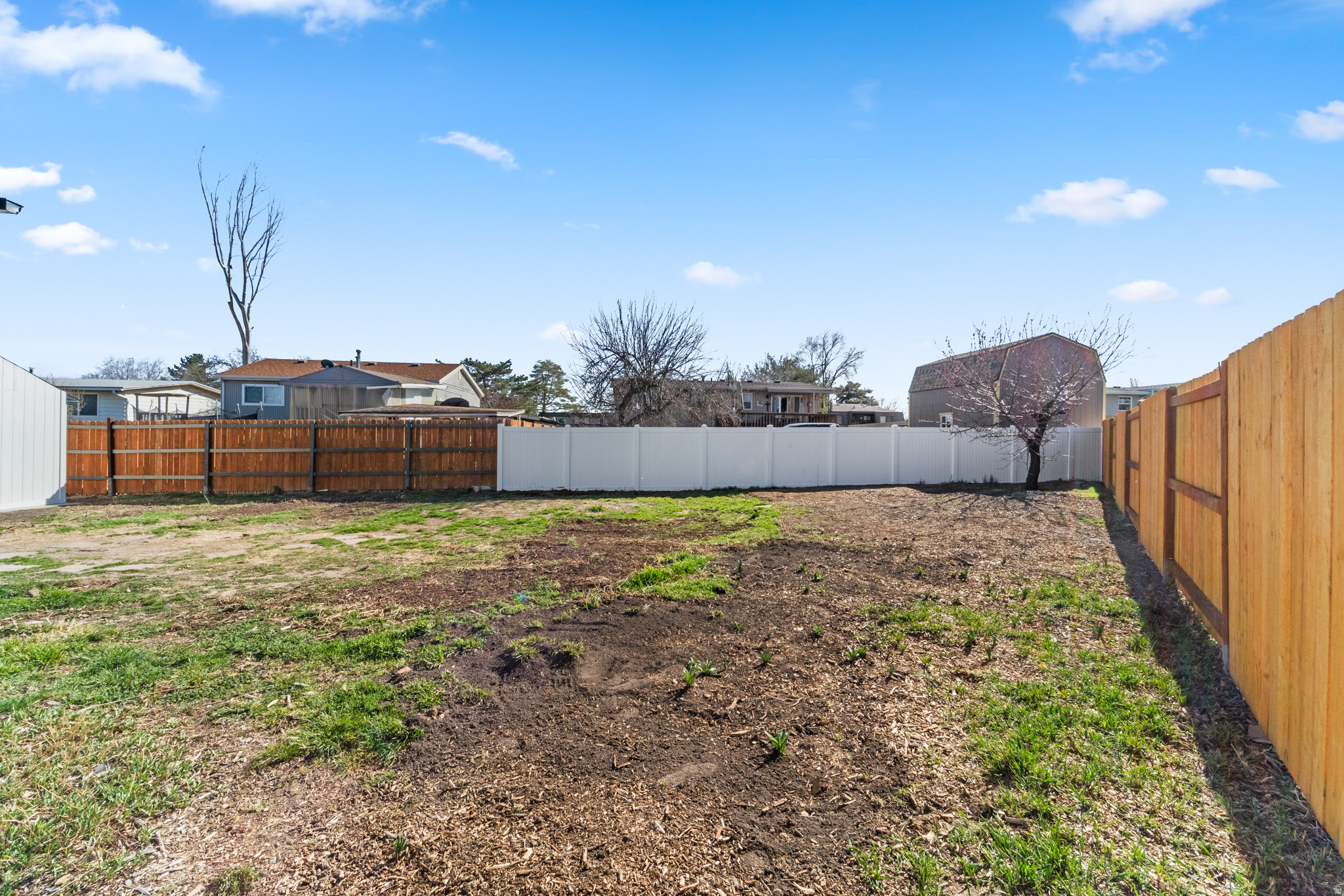 WESTERN - Residential