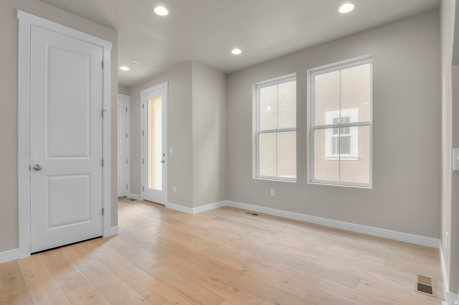 DAYBREAK CASCADES 401 - Residential