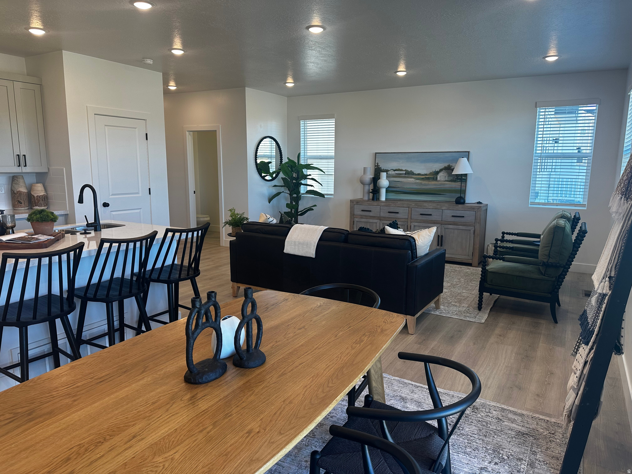 SUNRISE RANCH - Residential