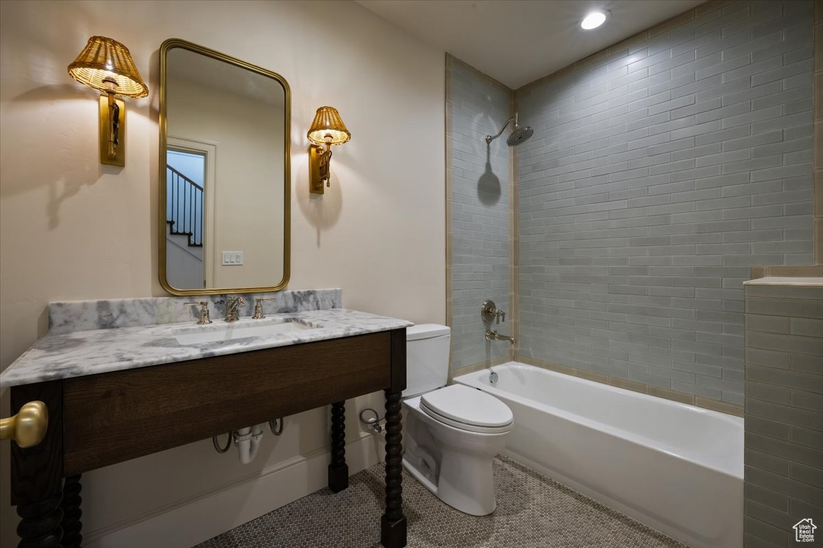 MAPLE LEAF COVE LOT 31 - Residential