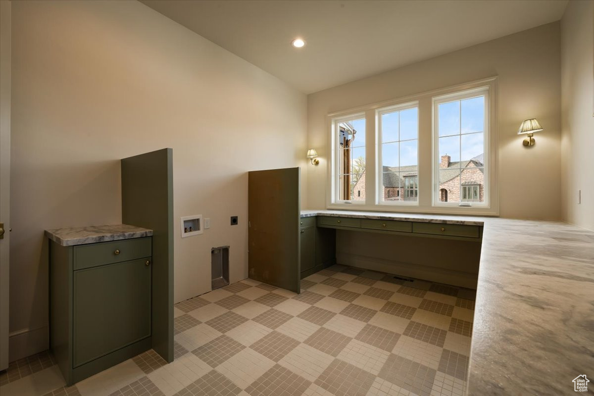 MAPLE LEAF COVE LOT 31 - Residential