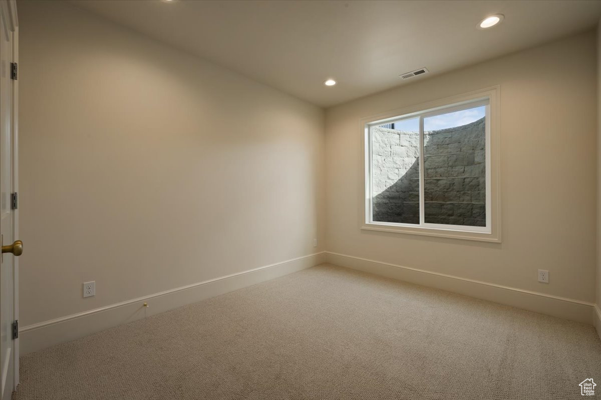 MAPLE LEAF COVE LOT 31 - Residential