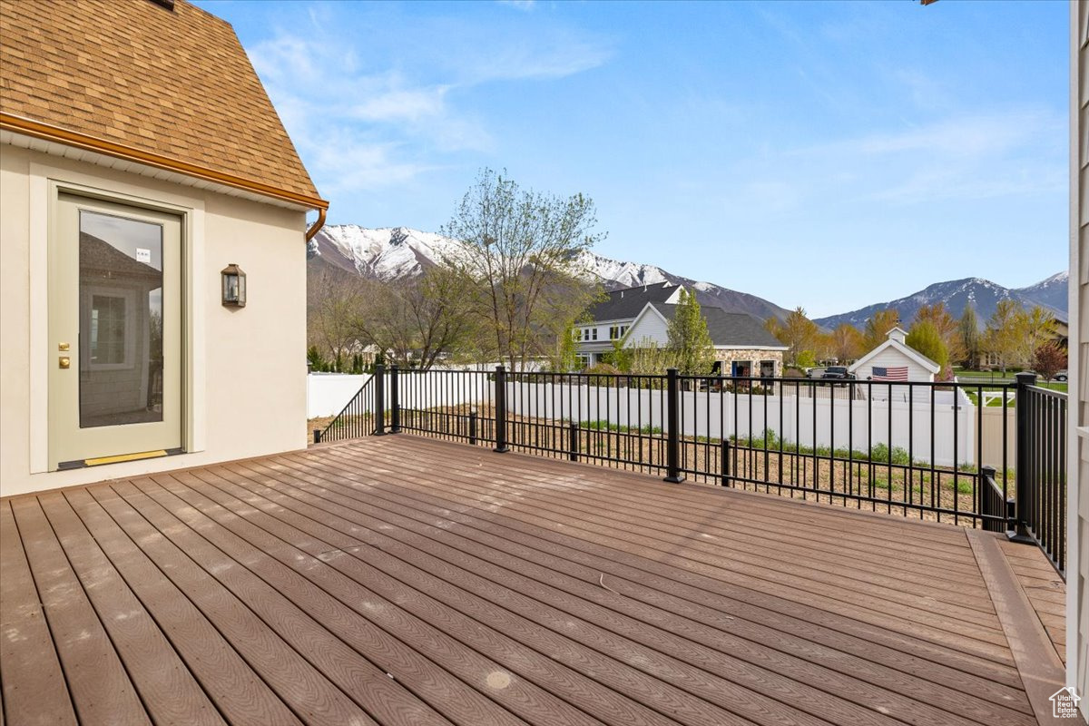 MAPLE LEAF COVE LOT 31 - Residential