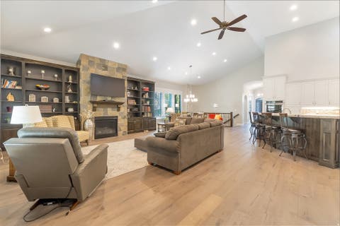 Tiny photo for 4469 S ENCLAVE VISTA LN, Millcreek, UT 84124 (MLS # 2178110)