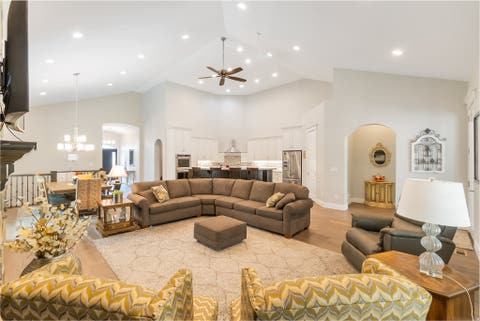 Tiny photo for 4469 S ENCLAVE VISTA LN, Millcreek, UT 84124 (MLS # 2178110)