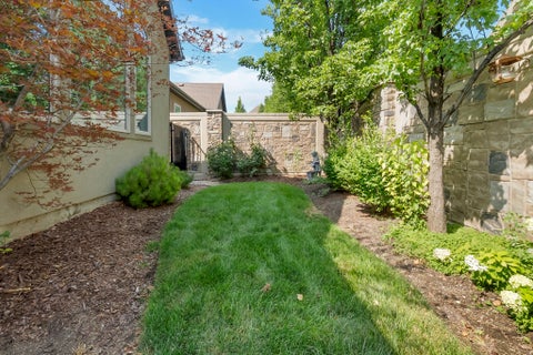 Tiny photo for 4469 S ENCLAVE VISTA LN, Millcreek, UT 84124 (MLS # 2178110)