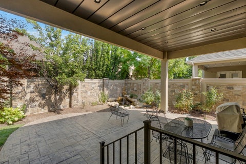Tiny photo for 4469 S ENCLAVE VISTA LN, Millcreek, UT 84124 (MLS # 2178110)