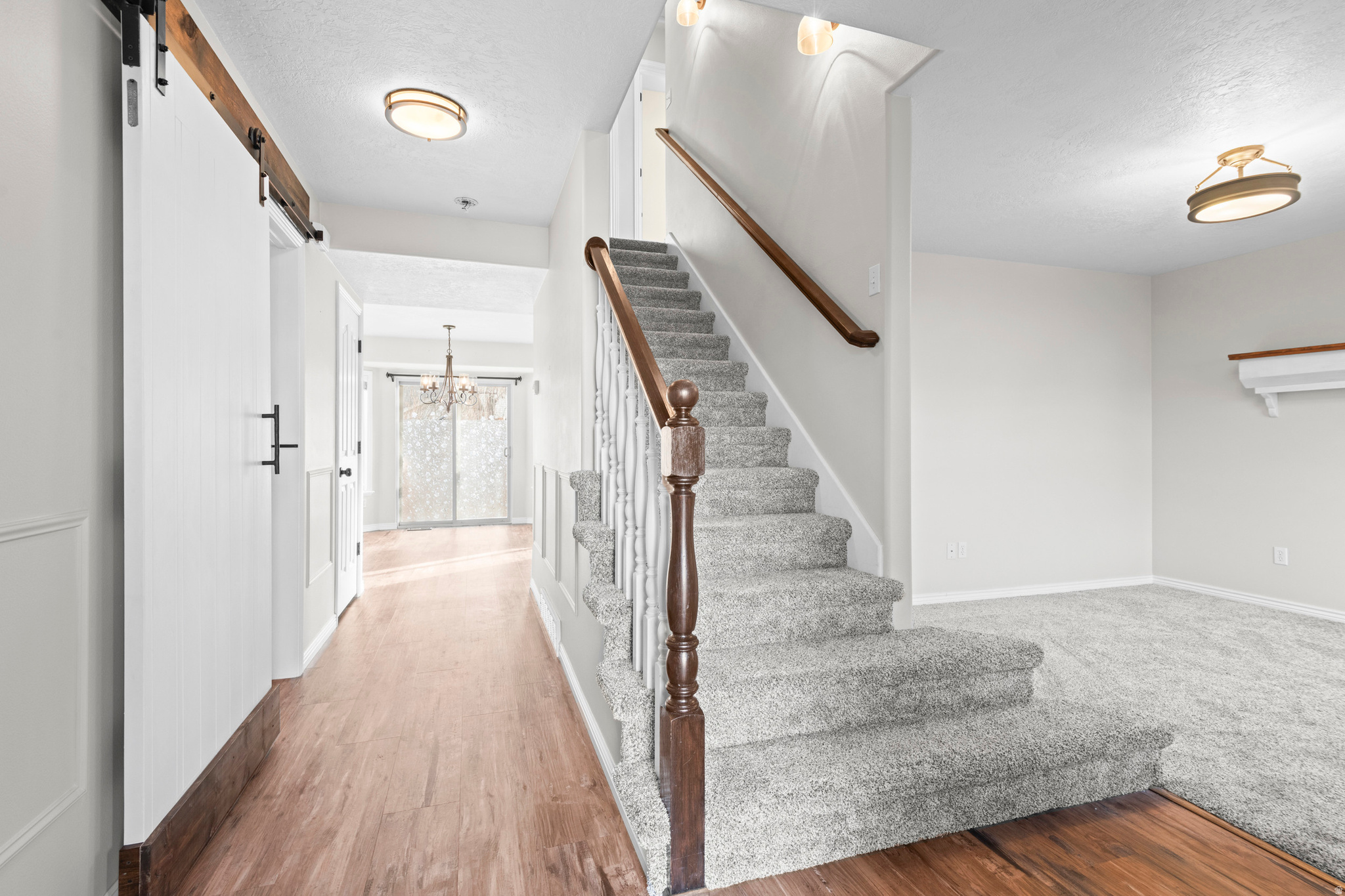 ESTHER RIDGE - Residential