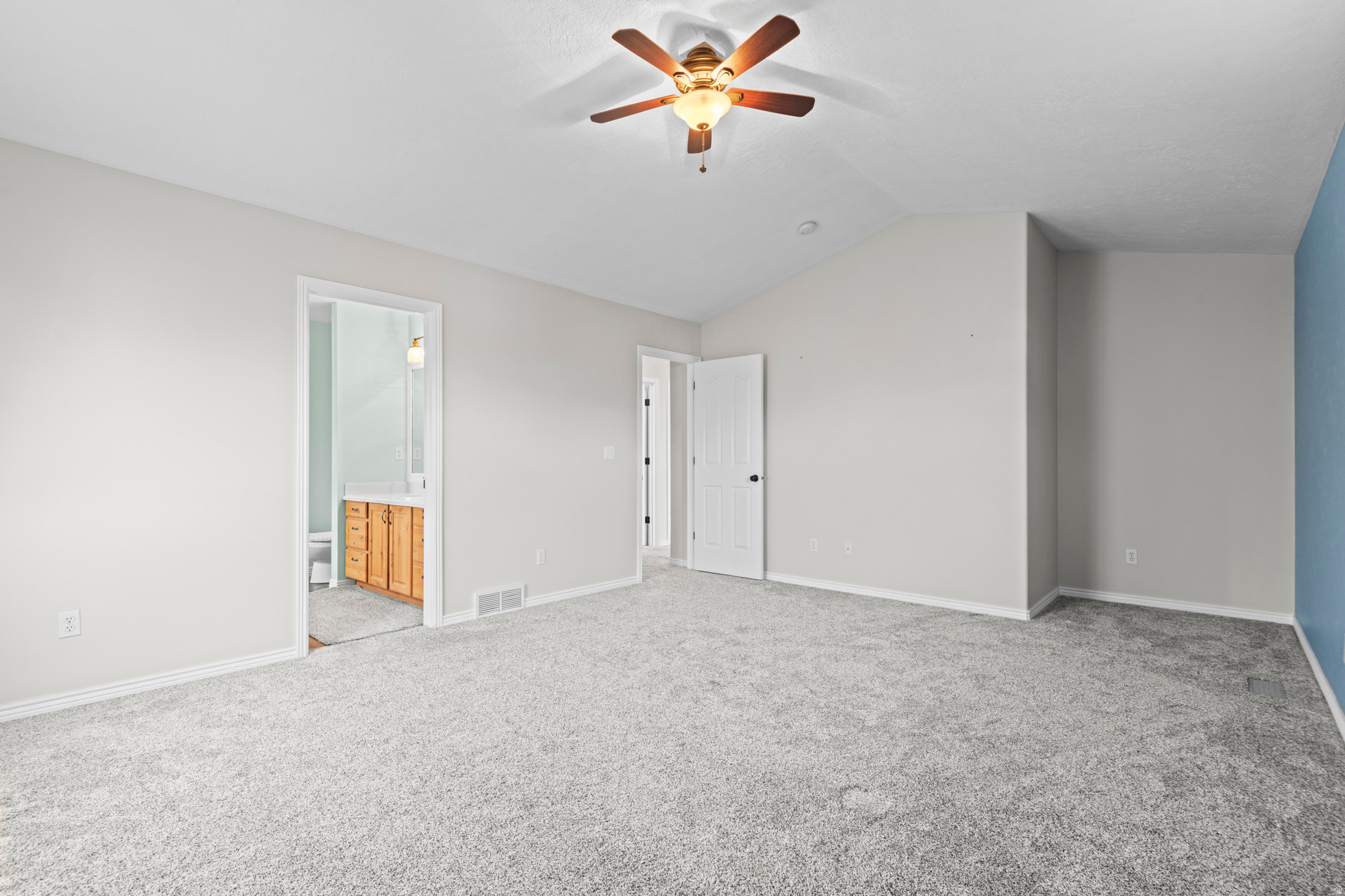 ESTHER RIDGE - Residential