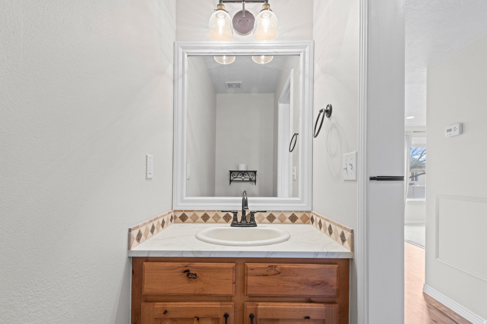 ESTHER RIDGE - Residential