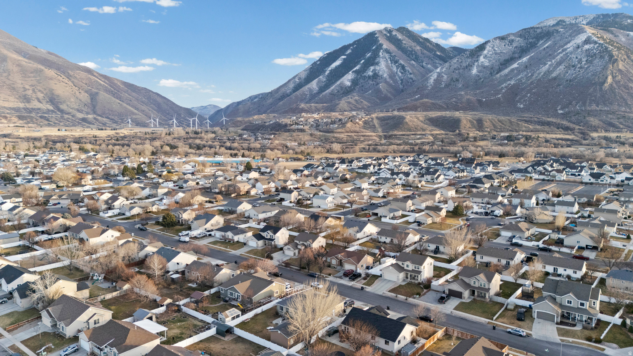 ESTHER RIDGE - Residential