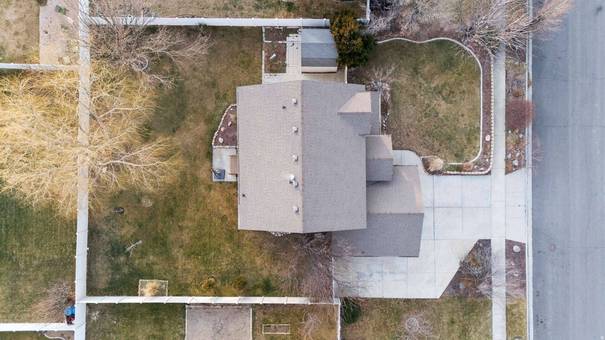 ESTHER RIDGE - Residential