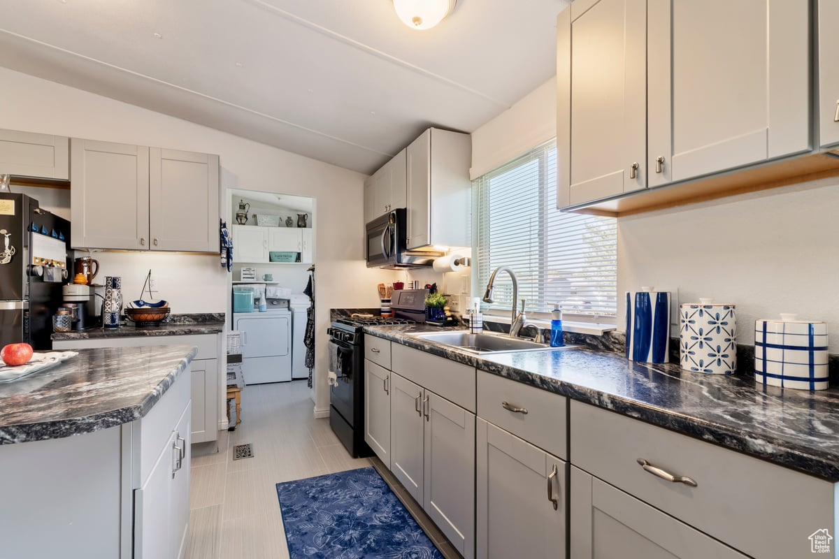 PARKWAY - Residential