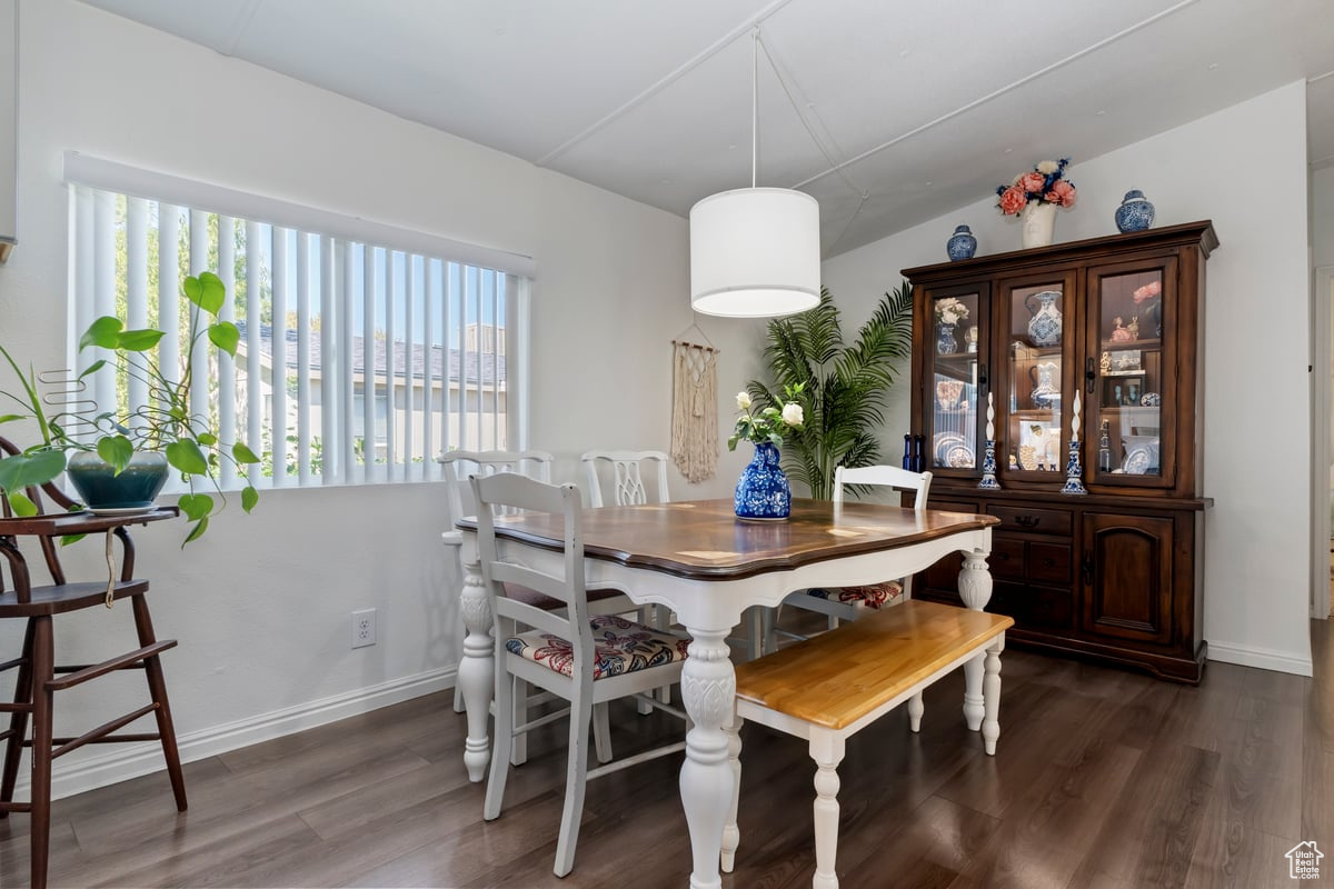 PARKWAY - Residential