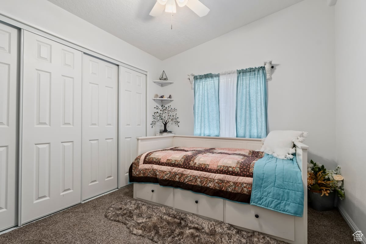 PARKWAY - Residential