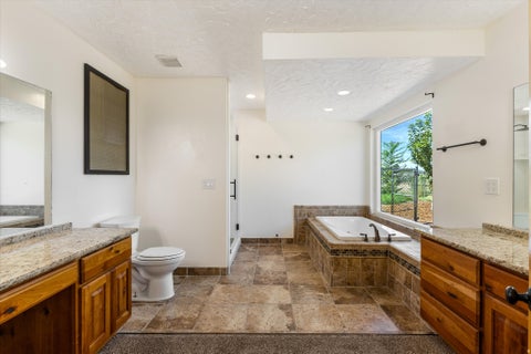 Tiny photo for 8191 N SAPPHIRE DR, Saint George, UT 84770 (MLS # 2180319)