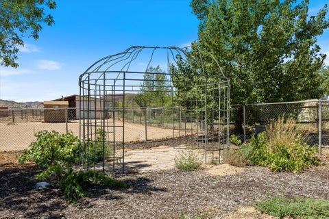 Tiny photo for 8191 N SAPPHIRE DR, Saint George, UT 84770 (MLS # 2180319)