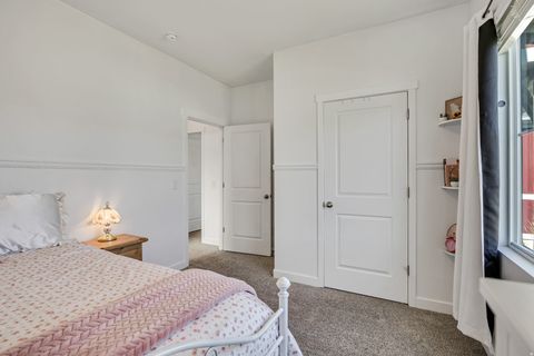 Tiny photo for 4803 N EMERALD AVE, Eagle Mountain, UT 84005 (MLS # 2120441)