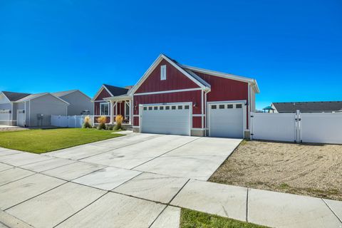 Tiny photo for 4803 N EMERALD AVE, Eagle Mountain, UT 84005 (MLS # 2120441)