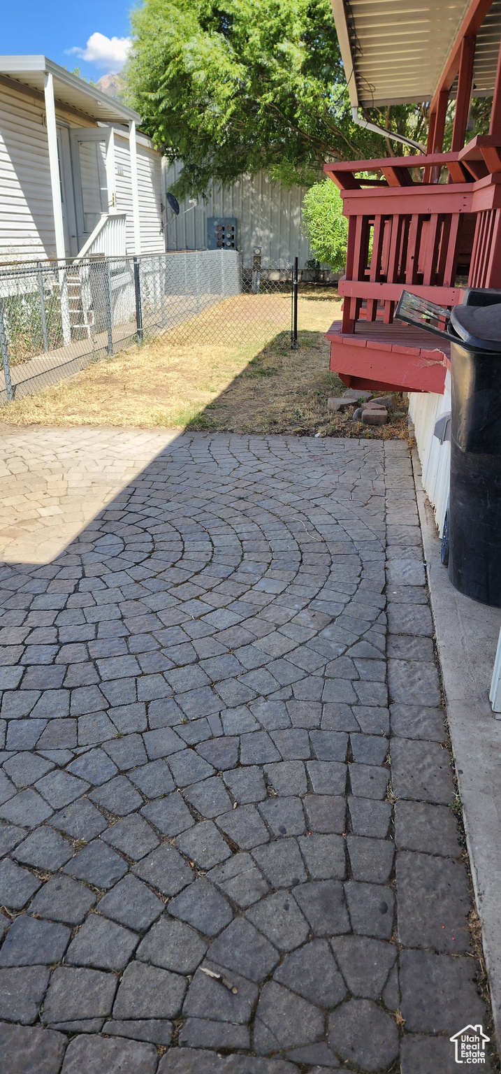 RIVERSIDE VILLAGE - Residential