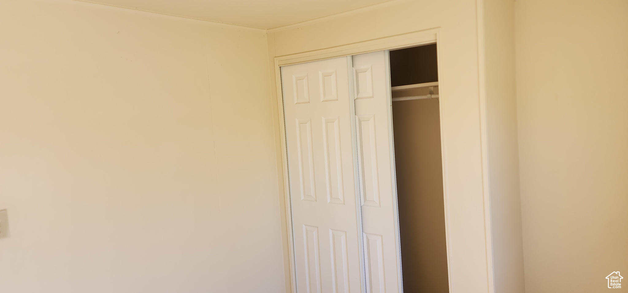 RIVERSIDE VILLAGE - Residential