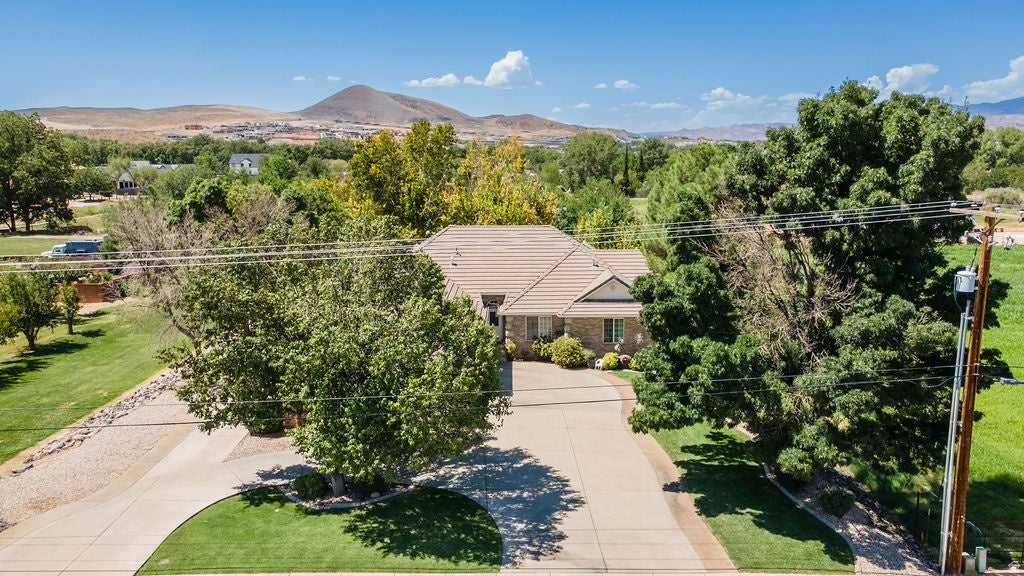 Photo of 628 S 700 W, Hurricane, UT 84737 (MLS # 2181895)