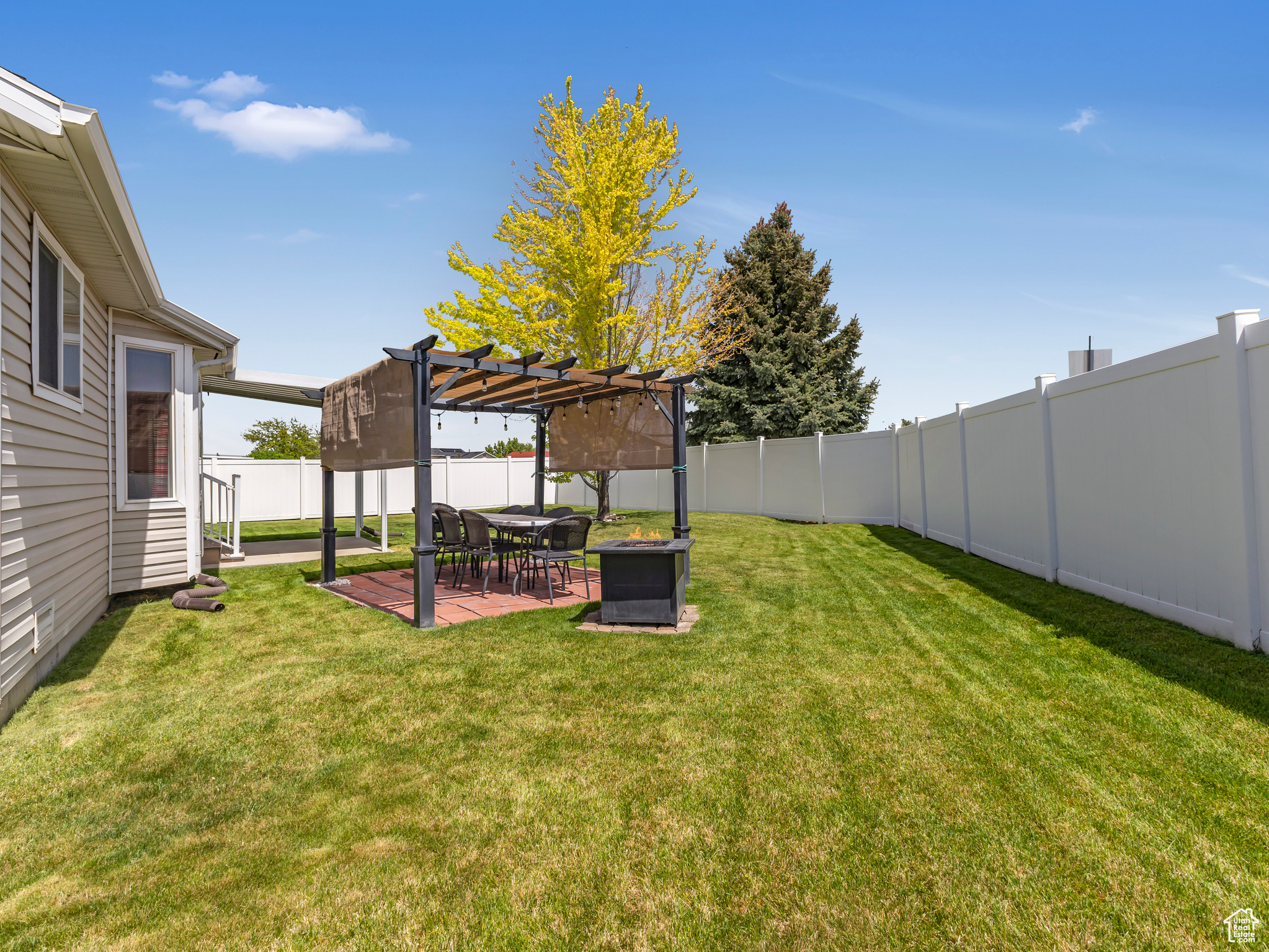5090 S 3925, Roy, Utah image 26