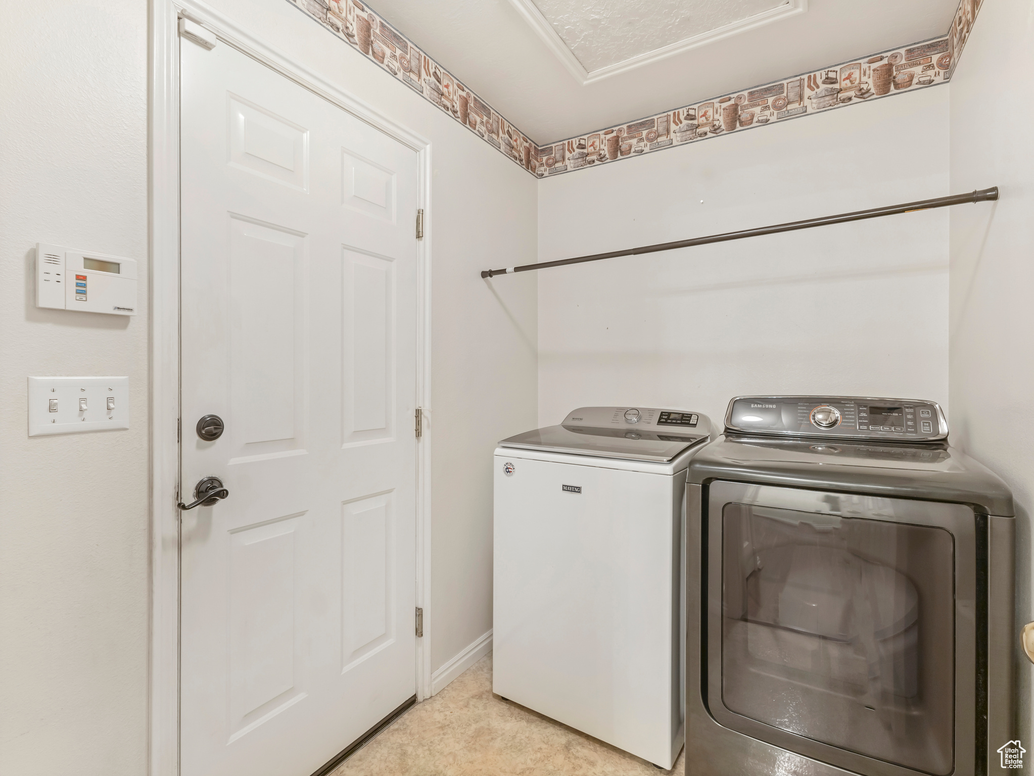 5090 S 3925, Roy, Utah image 22