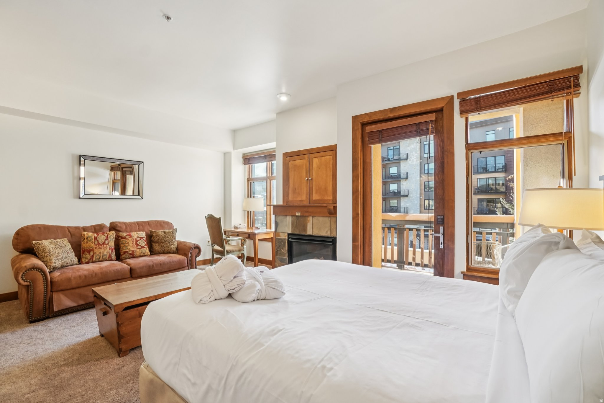 SUNDIAL LODGE - Residential