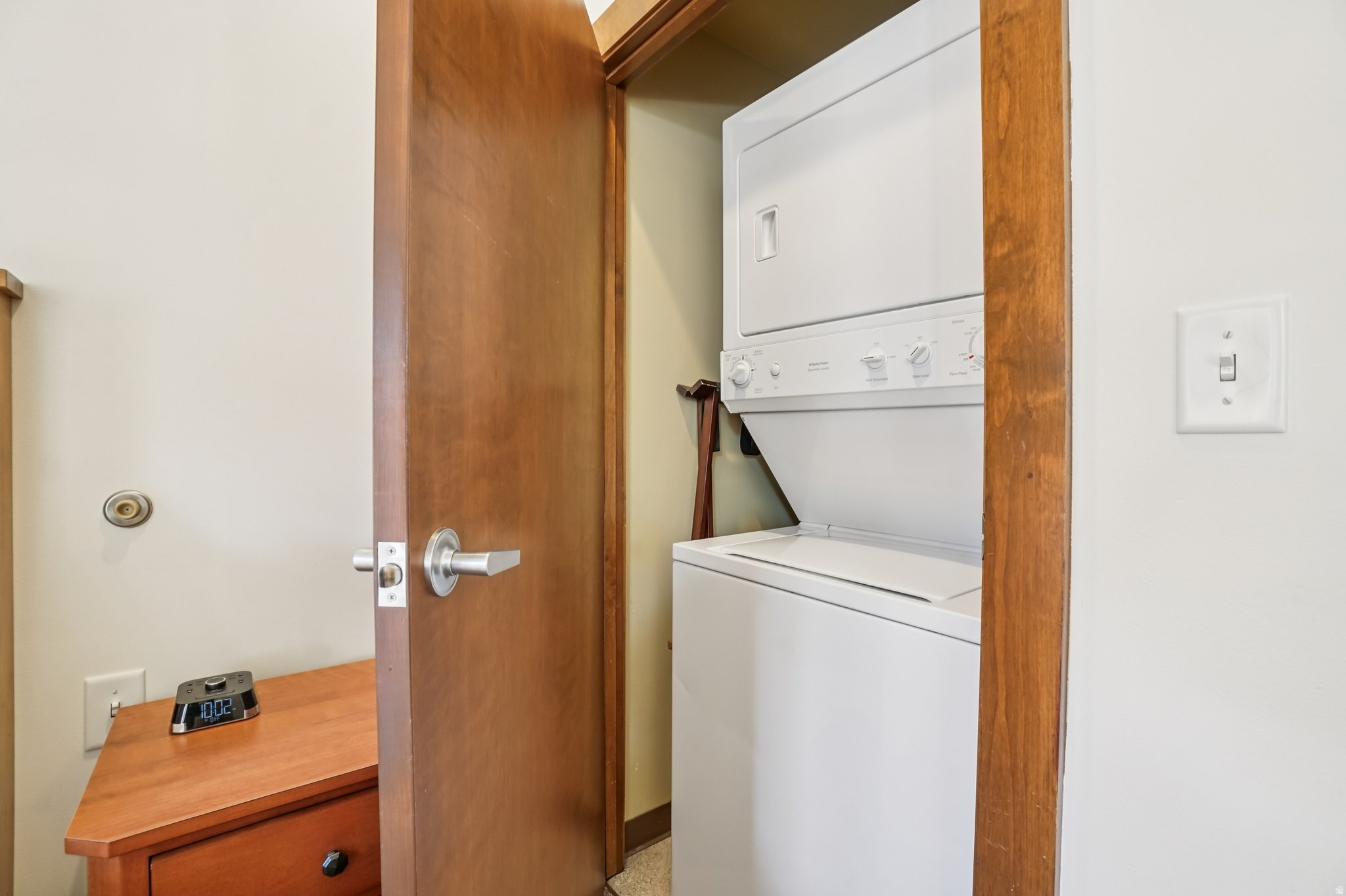 SUNDIAL LODGE - Residential