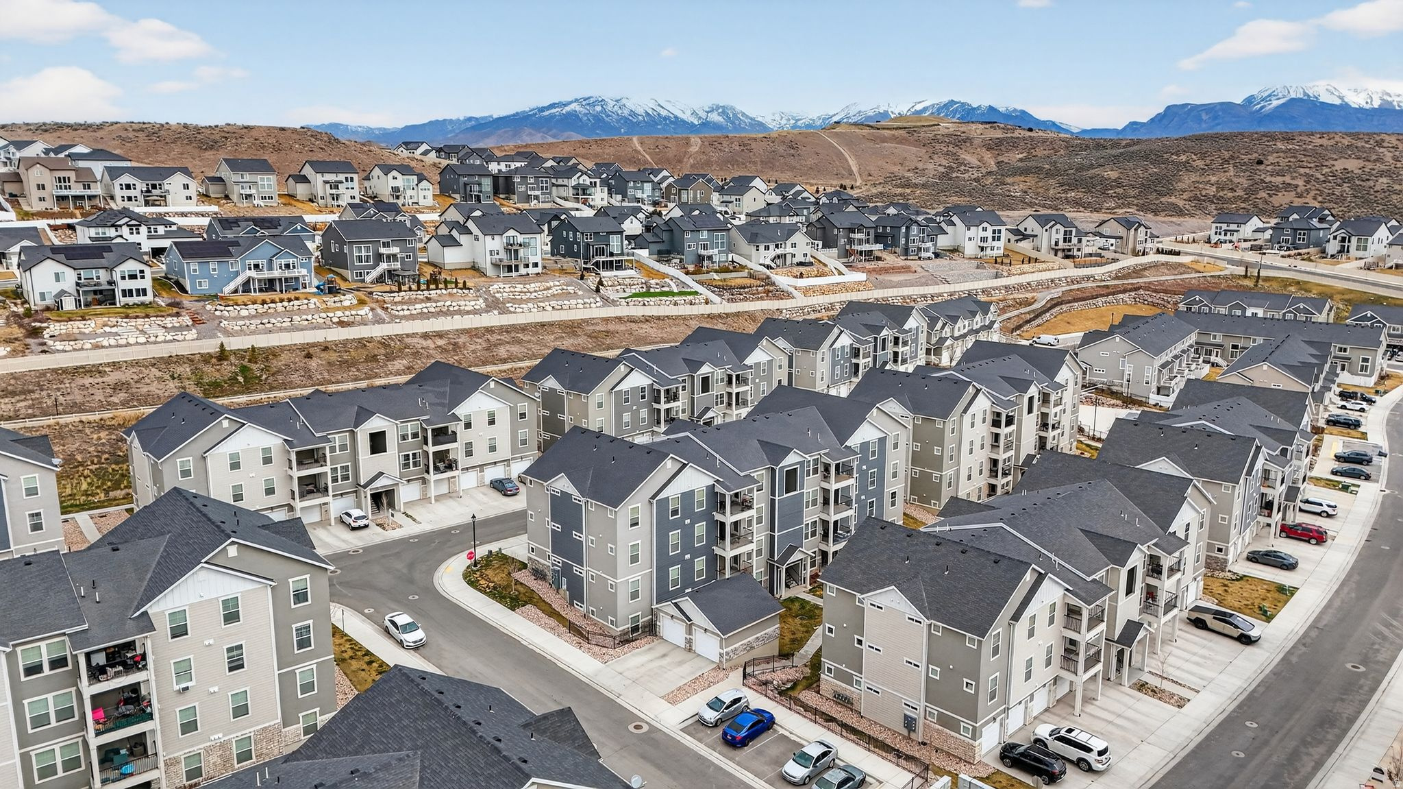 QUAILHILL - Residential