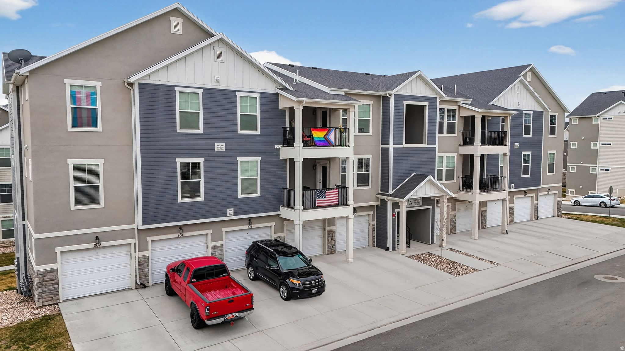 QUAILHILL - Residential