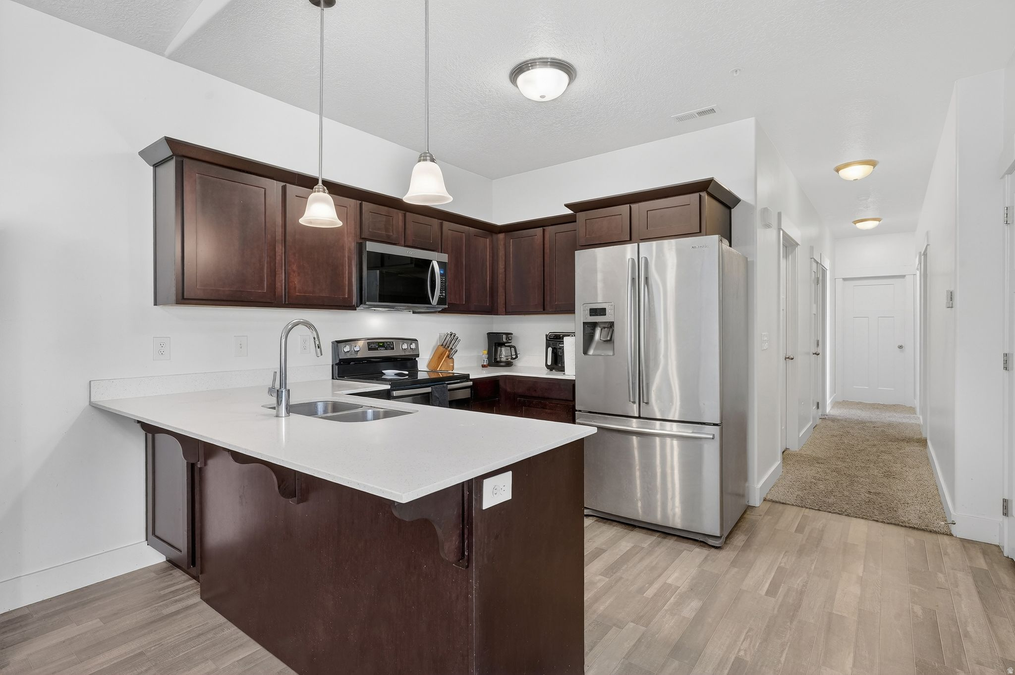 QUAILHILL - Residential