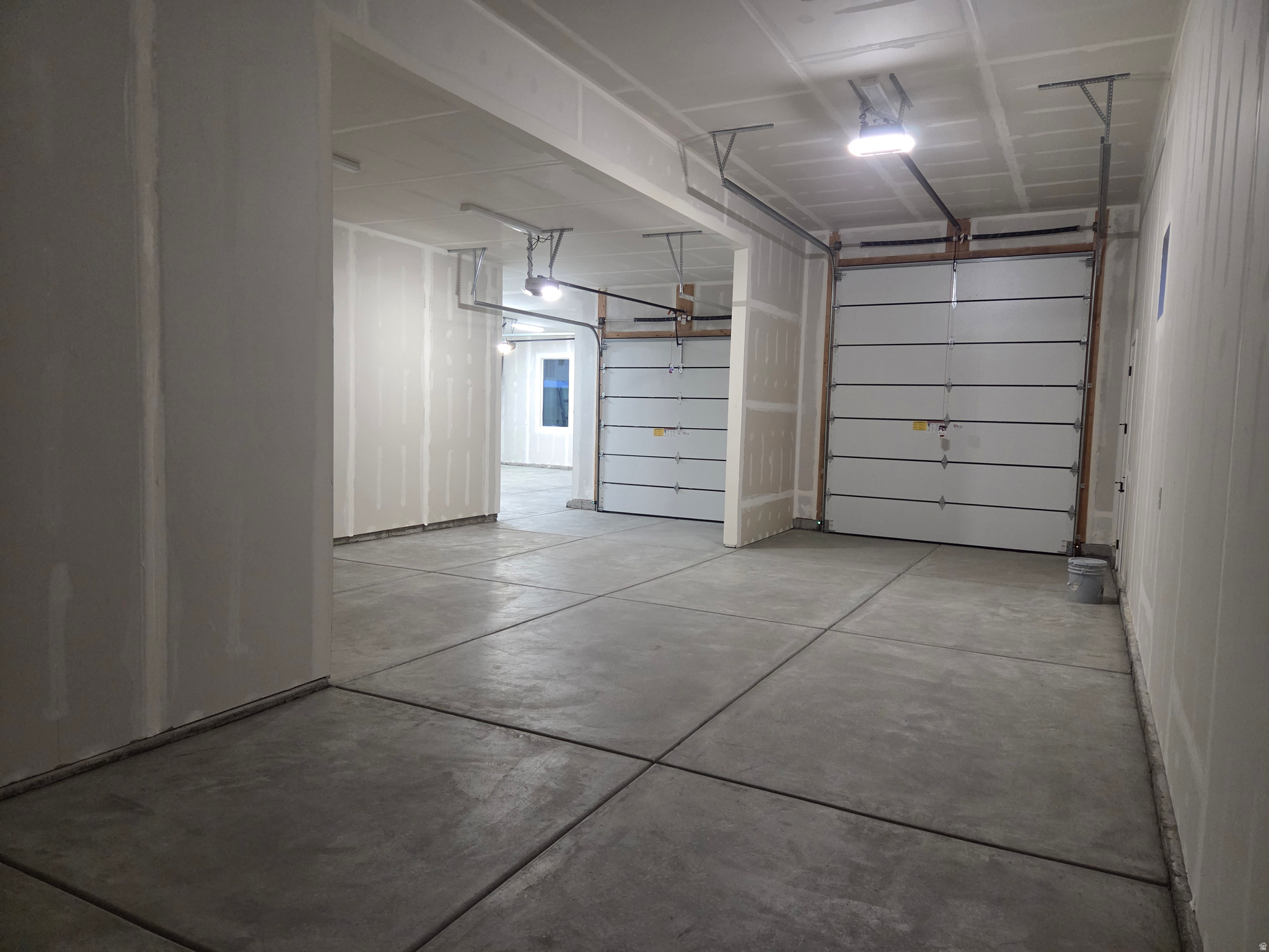 INVERNESS BY D.R. HORTON - Residential