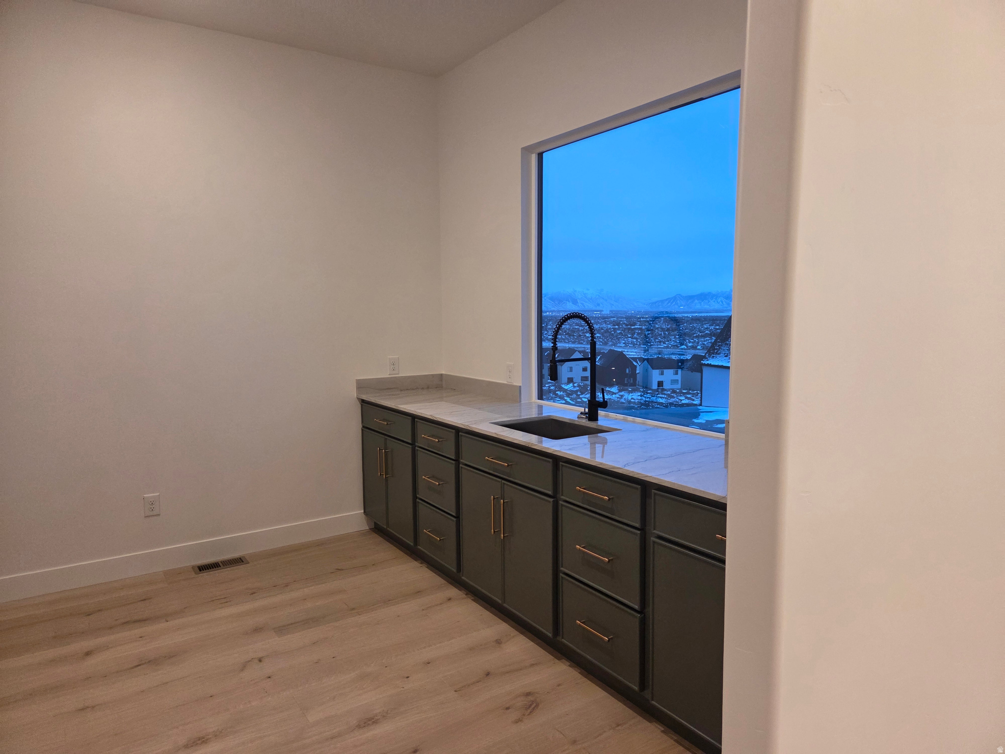 INVERNESS BY D.R. HORTON - Residential