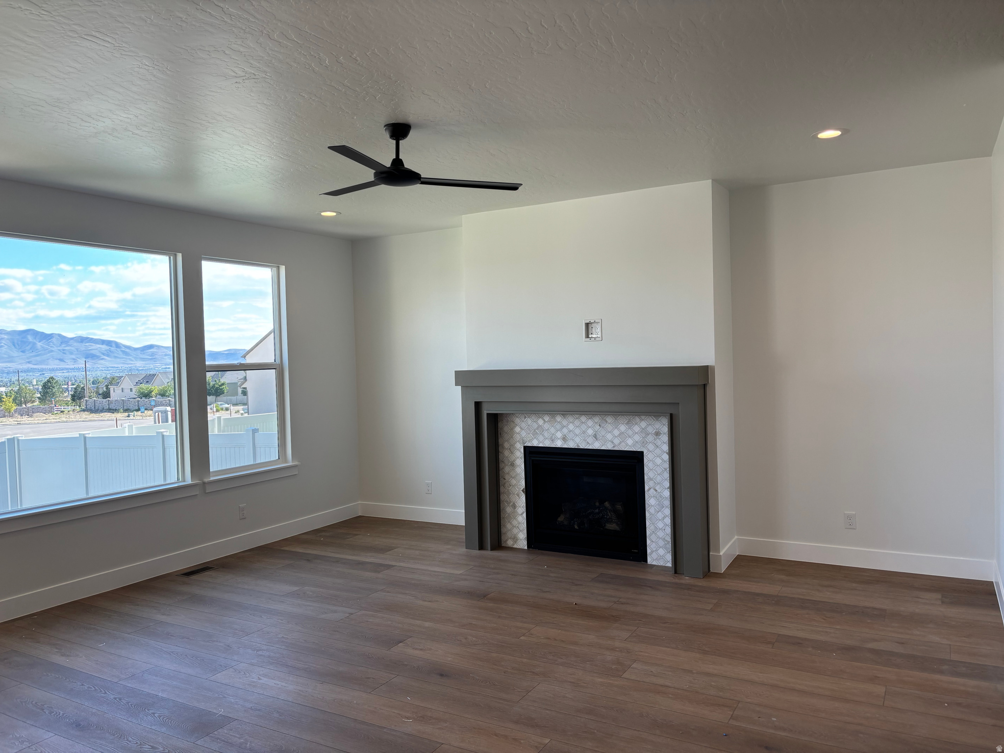 LEHI TERRACE - Residential