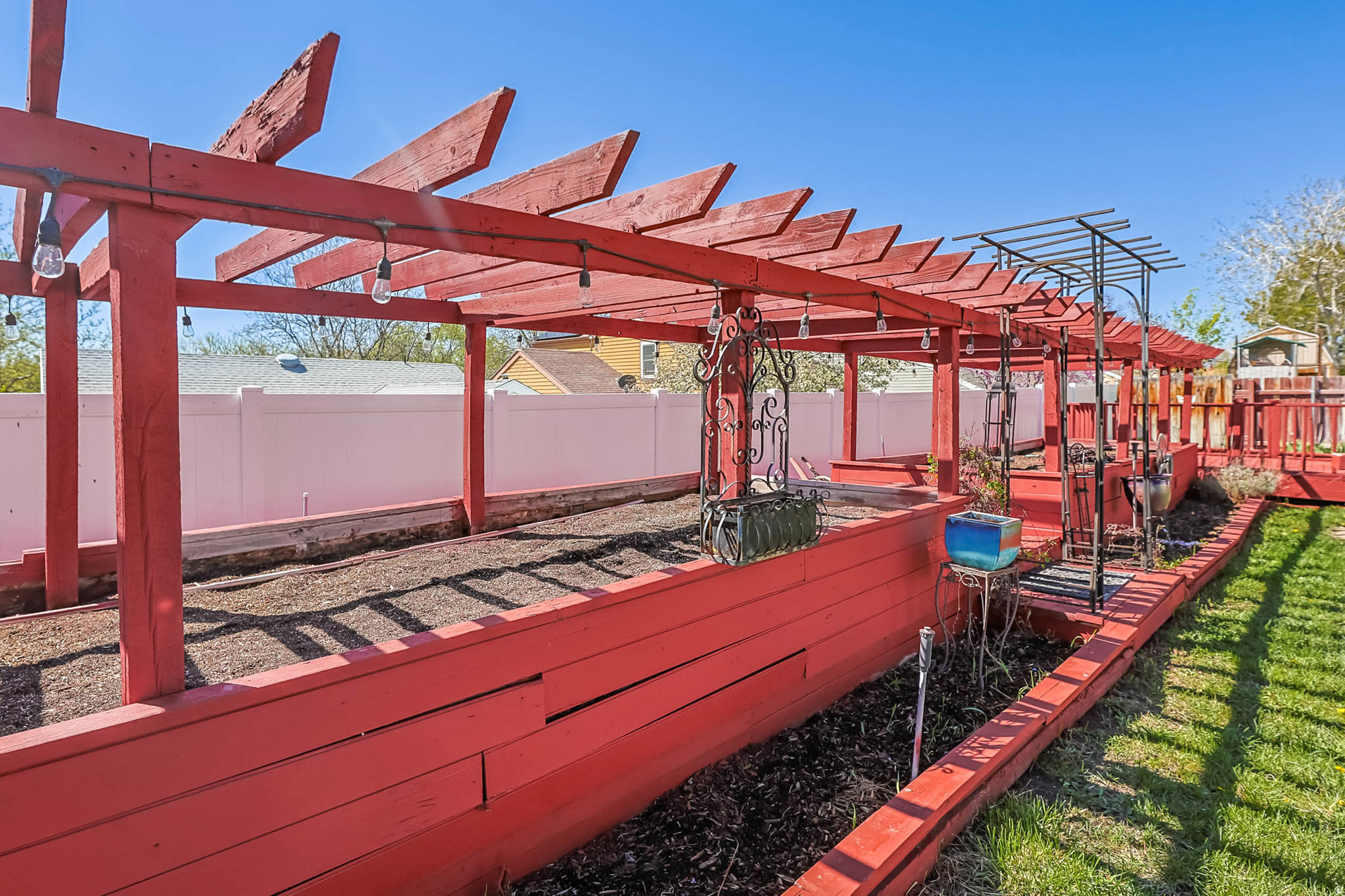 BRIARGATE #3 - Residential