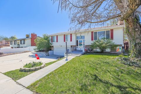Tiny photo for 2855 W BEDFORD RD, West Valley City, UT 84119 (MLS # 2148401)