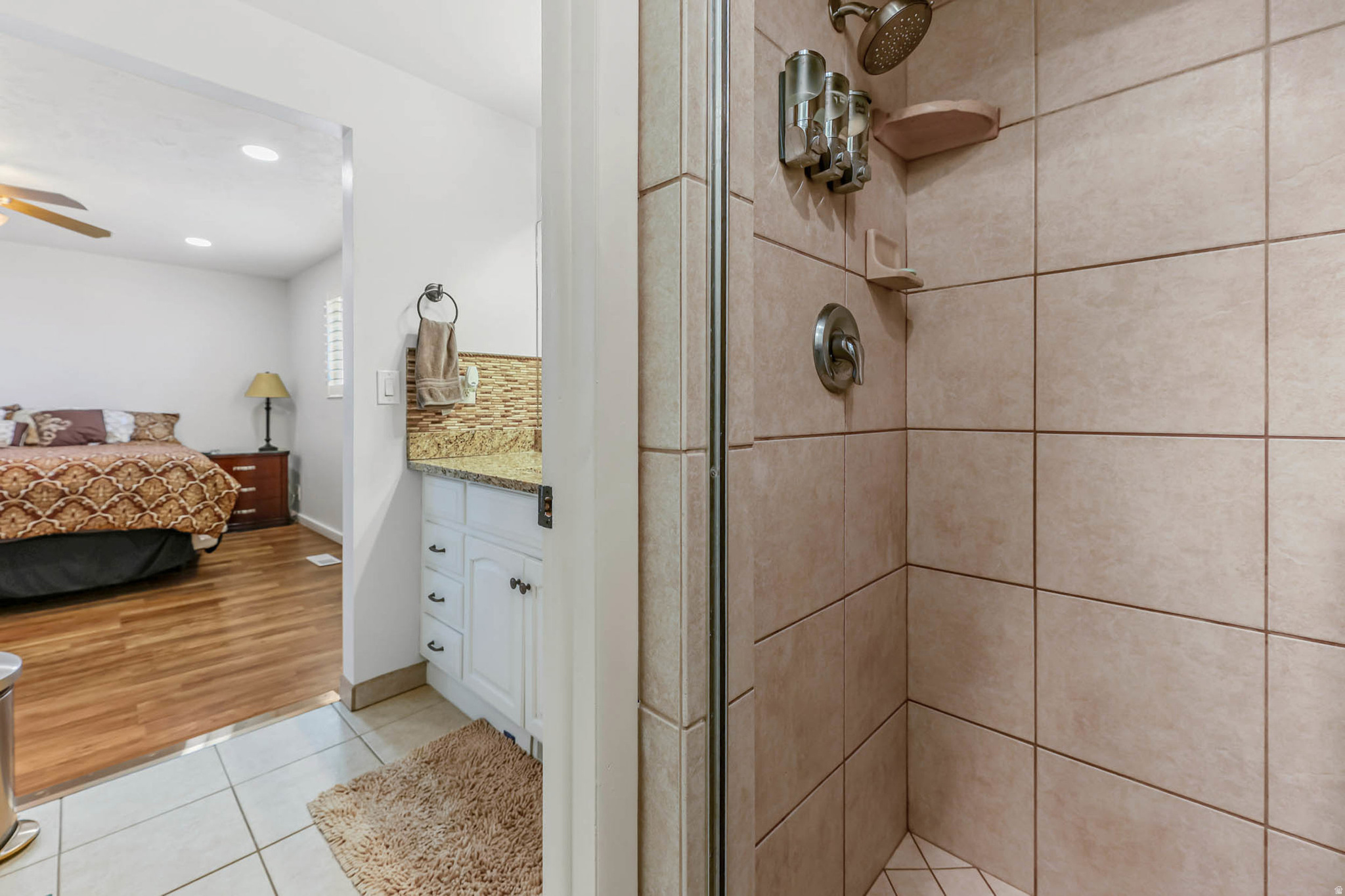 BRIARGATE #3 - Residential