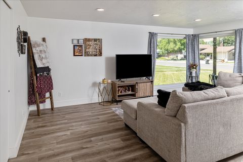 Tiny photo for 607 N HOLIDAY Dr, Brigham City, UT 84302 (MLS # 2121523)