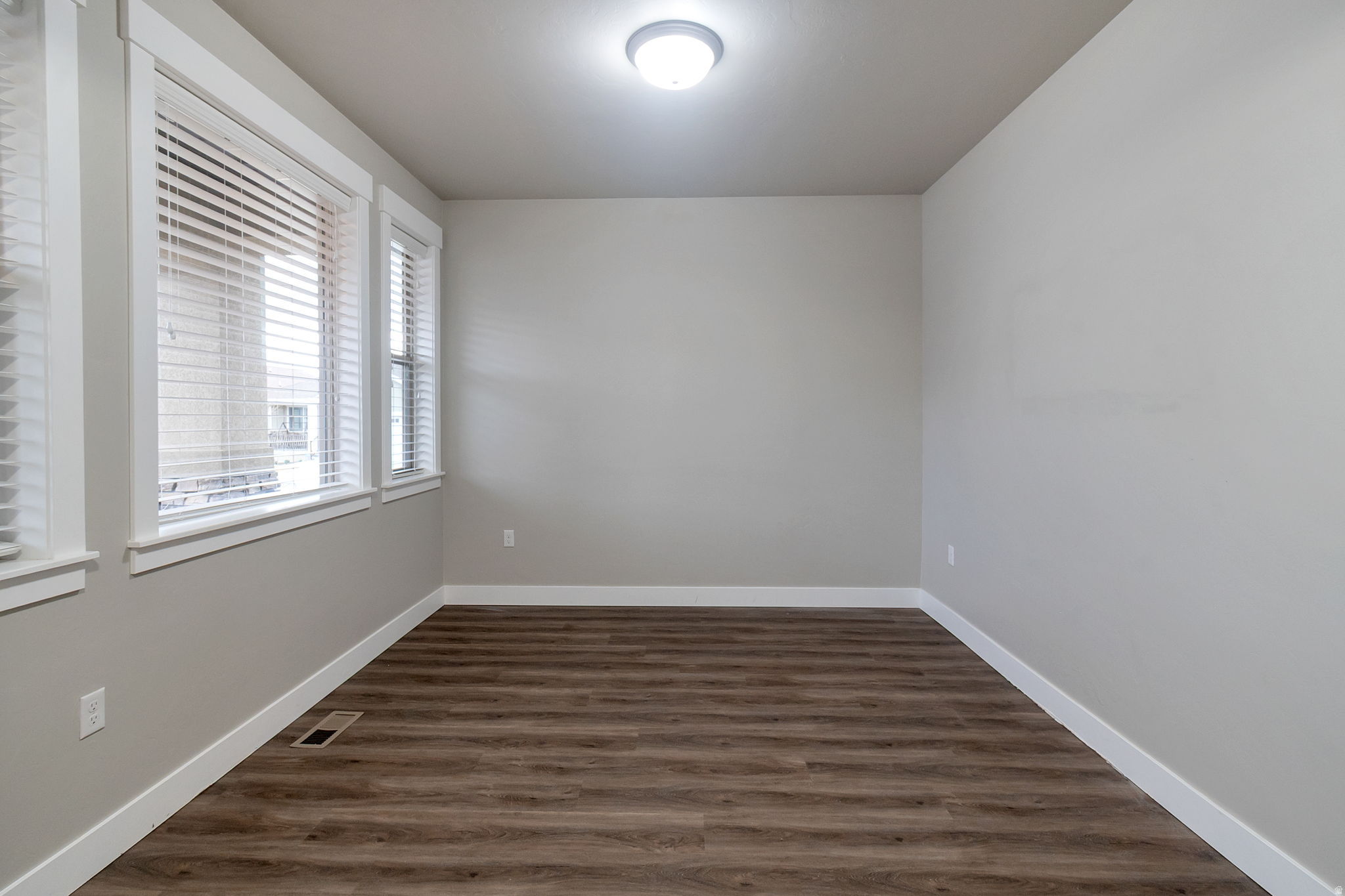 HERITAGE VILLAGE - Residential