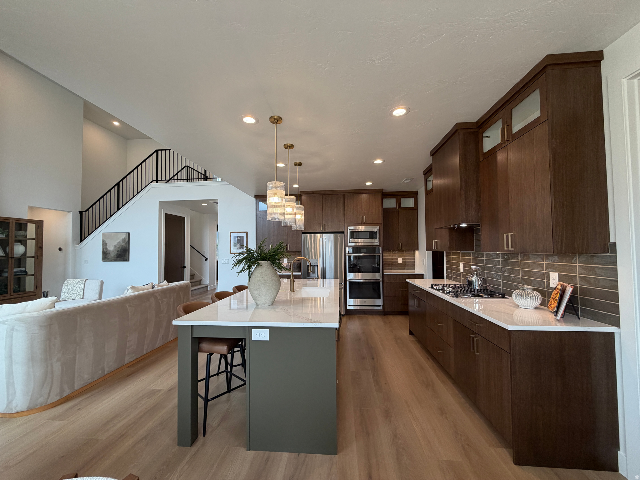 LAKEVIEW FIELDS - Residential