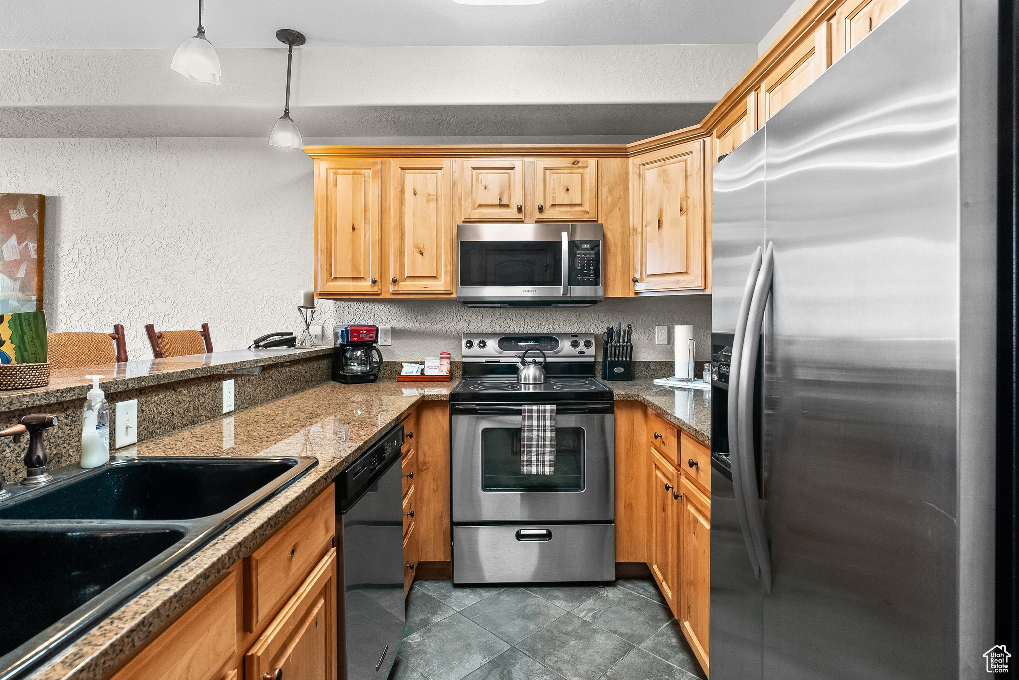 SILVERADO LODGE CONDOMINIUM - Residential