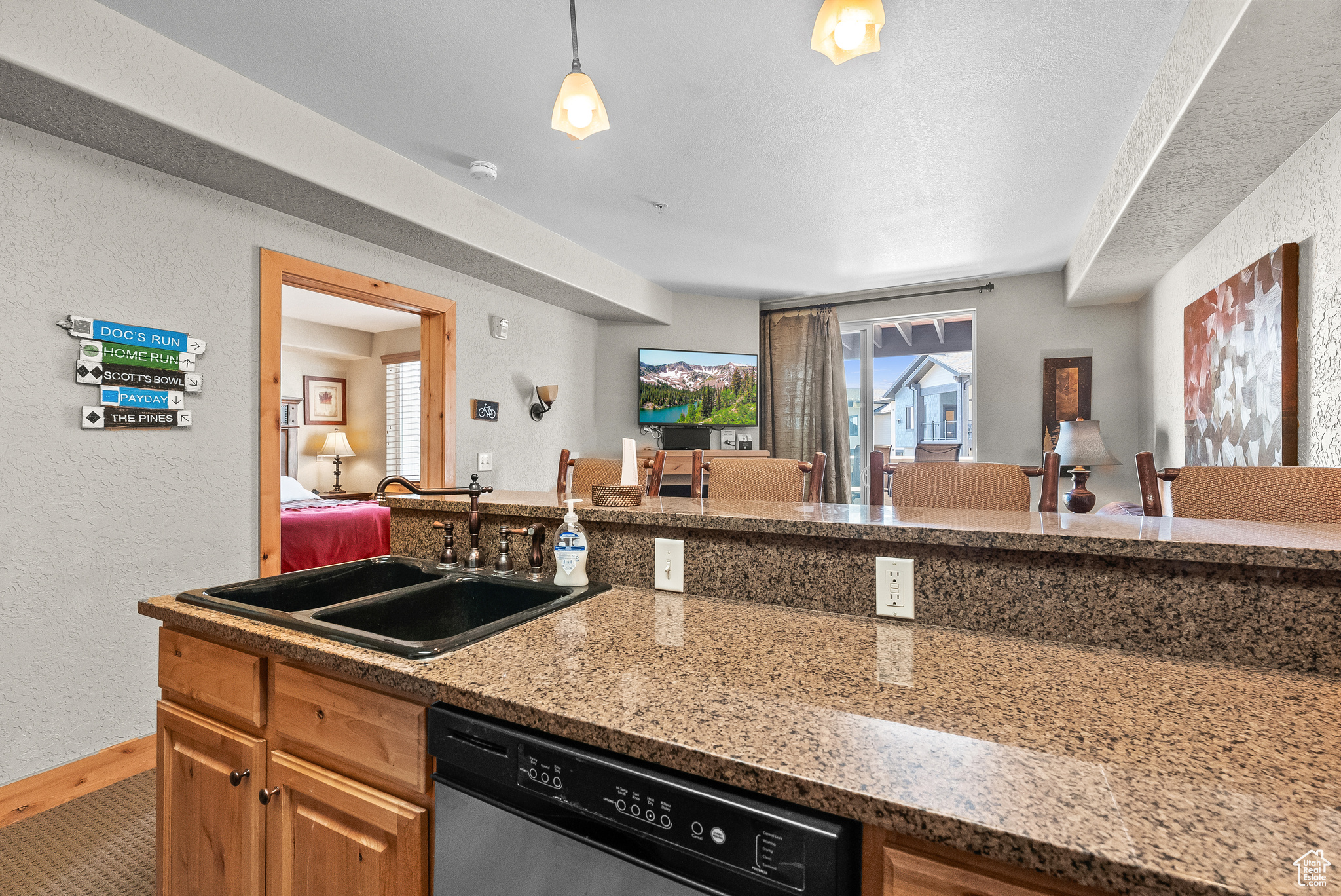 SILVERADO LODGE CONDOMINIUM - Residential